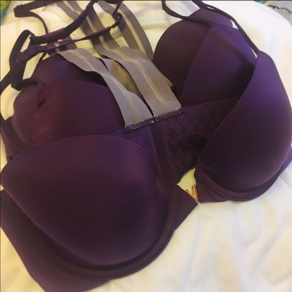2 bras nwt